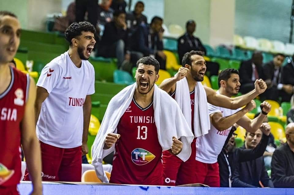 المنتخب الوطني لكرة السلة يفوز على الصومال و يتأهل إلى نصف نهائي البطولة العربية