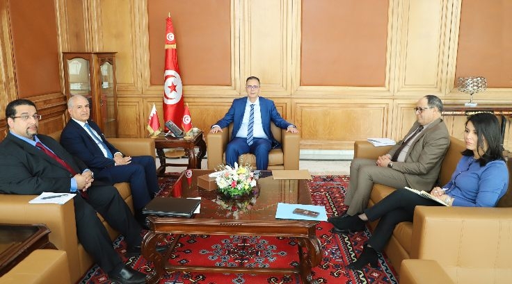 وزير أملاك الدّولة والشؤون العقارية يلتقي سفير البحرين