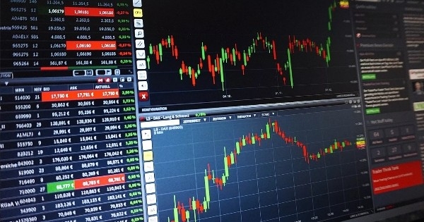 بورصة الدار البيضاء تتصدر البورصات العربية في ارتفاع مؤشرها بنسبة 6.15 في المائة نهاية فيفري الفارط