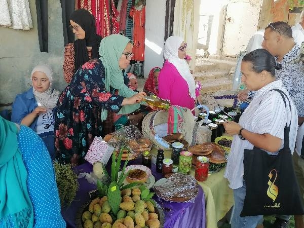 القيروان: دورة أولى محترمة لمهرجان التين الشوكي الذهيبات (صور)