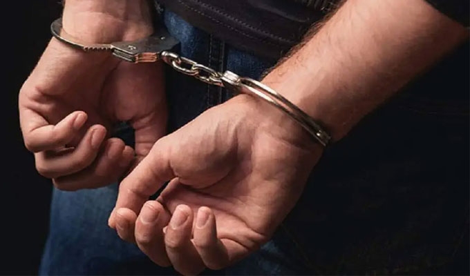 الاحتفاظ بشخص روّع سكّان المنازه بسرقة النحاس واقتلاع أنابيب المياه من منازلهم
