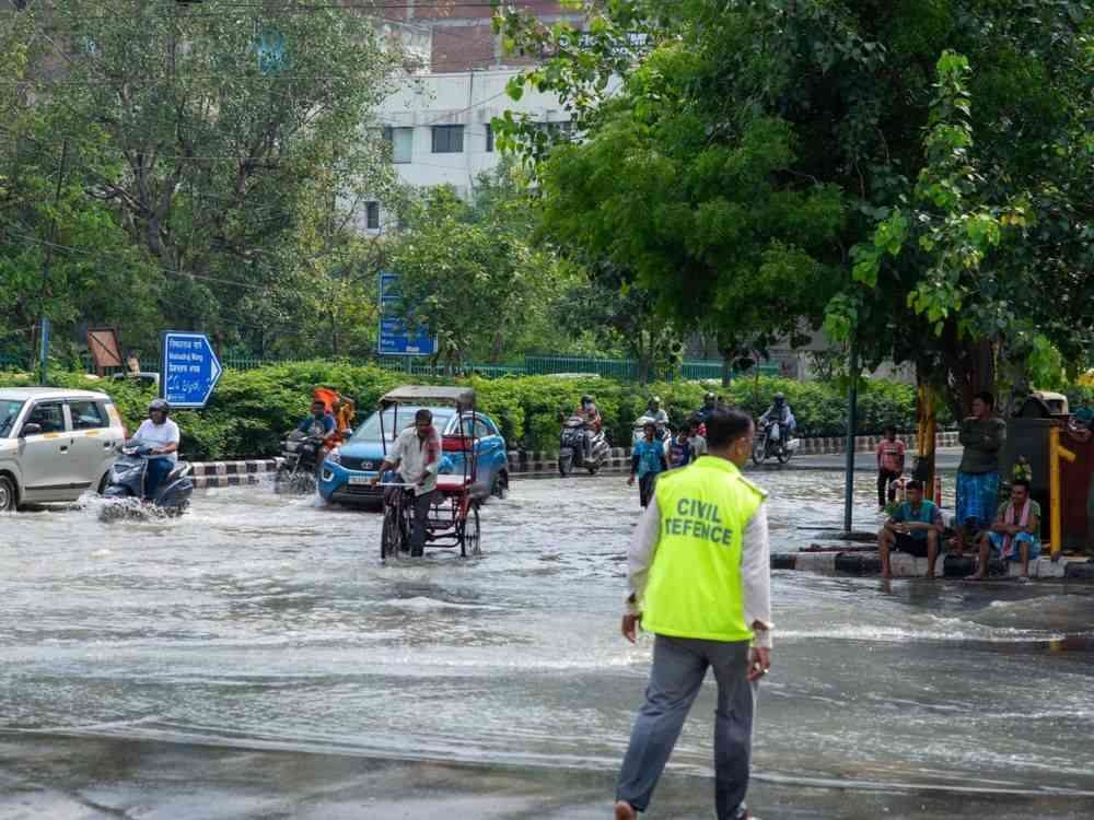 قتلى في الهند وباكستان جراء عاصفة مدارية