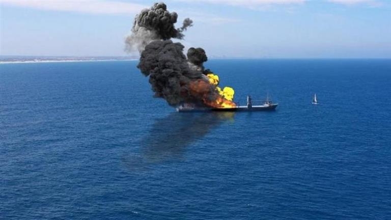 الحوثيون يعلنون استهداف سفينة نفط أمريكيّة