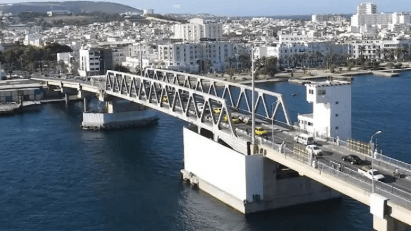 Pont de Bizerte : Il sauve une cinquantenaire du suicide