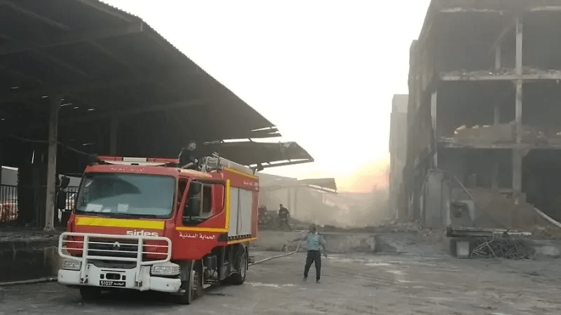 Incendie dans une usine de plastique à Sfax: Enquête ouverte...