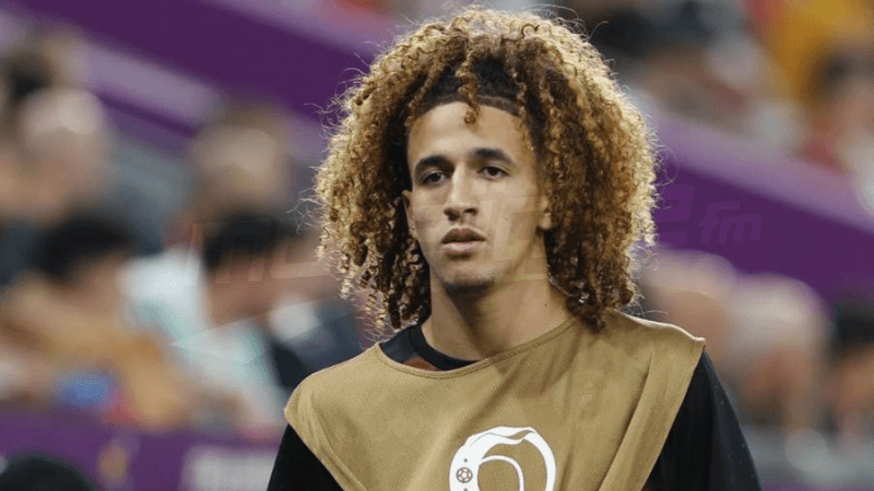 Hannibal Mejbri s'engage avec Burnley