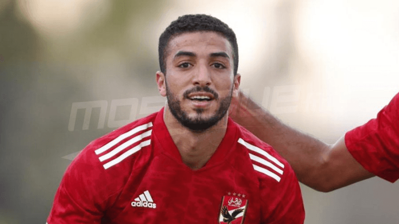 لاعب الأهلي يصل فرنسا للتوقيع مع نيس مقابل 4 مليون أورو