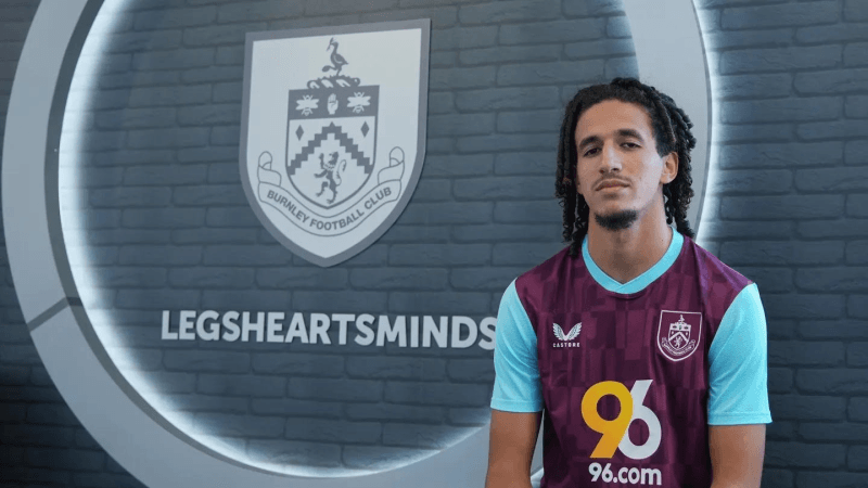 Officiel: Hannibal Mejbri à Burnley