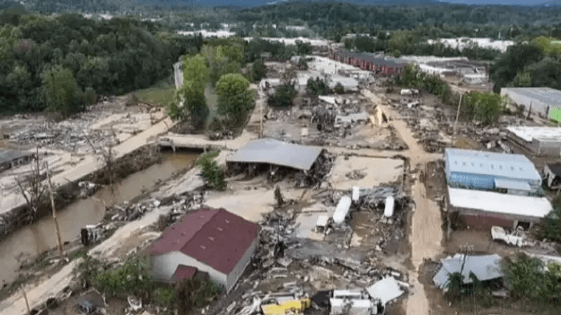 Ouragan Milton: 4 morts et 2 millions de foyers sans électricité