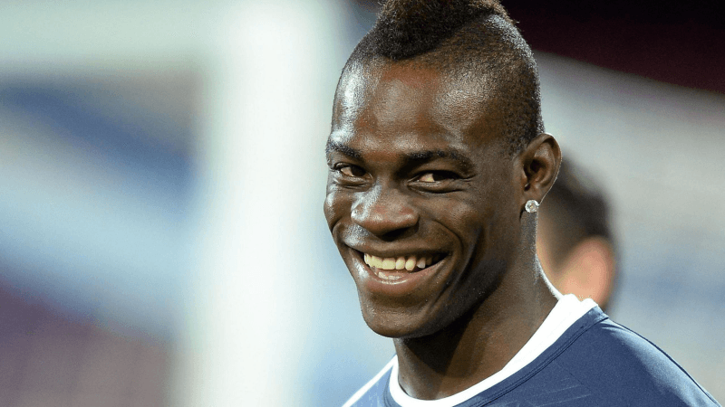 Serie A: Genoa officialise l'arrivée de Balotelli