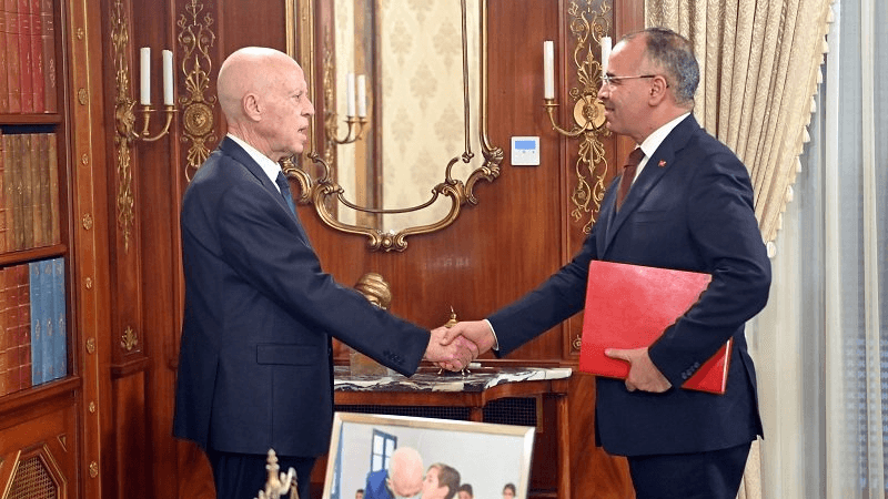 Saied s'entretient avec le chef du Gouvernement