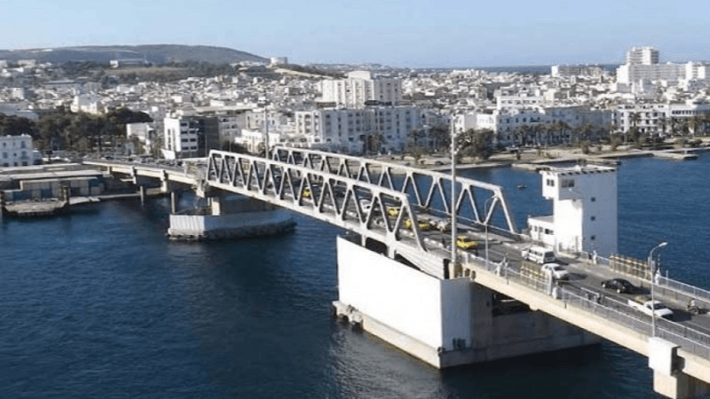 Bizerte: Arrêts brefs et intermittents du trafic sur le pont mobile