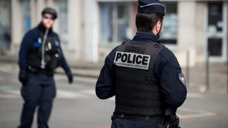 France: Un homme armé tué par la police à Seine-Saint-Denis