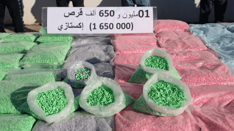 'الأكبر في افريقيا'.. حجز مليون و650 ألف قرص إكستازي في الجزائر