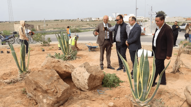 إعطاء إشارة انطلاق الخدمات السريعة للنظافة بالقيروان