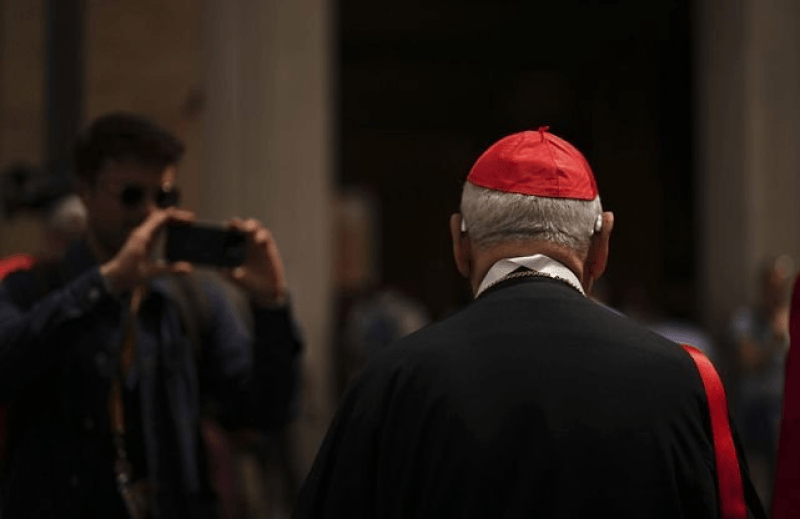 Succession du Pape François: Un conclave des plus incertains