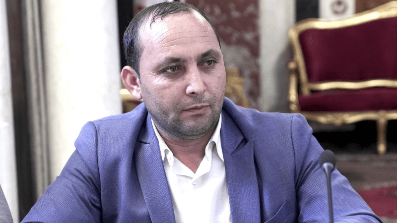 النائب عبد العزيز شعباني يتراجع عن الاستقالة