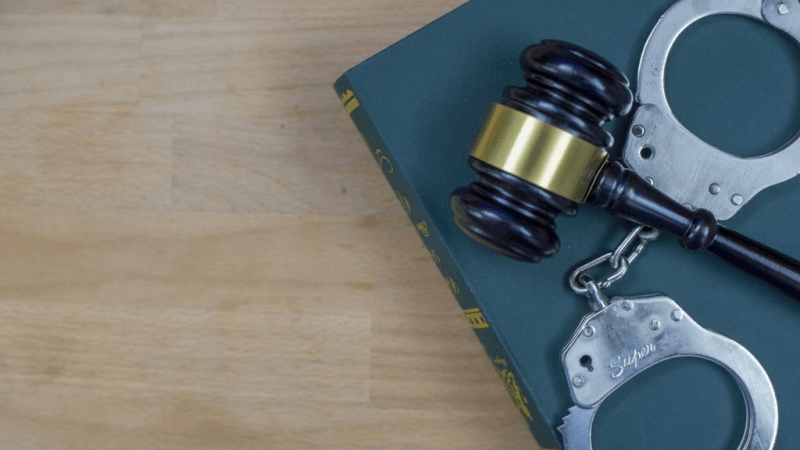 Prison contre un ex-conseiller au ministère des Affaires religieuses