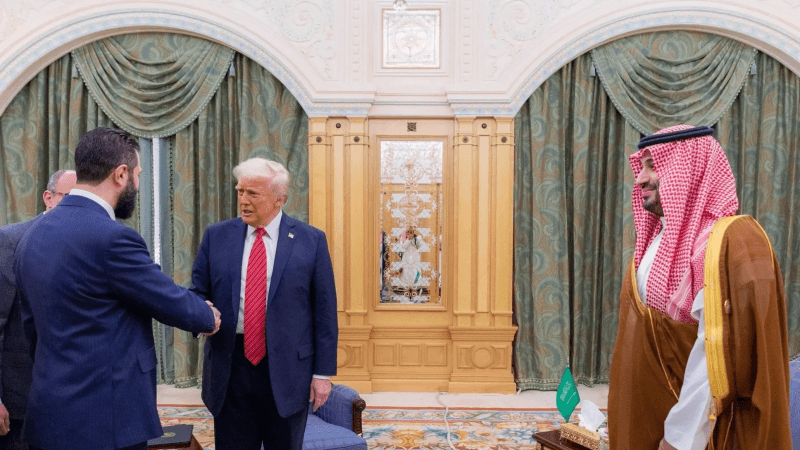 ترامب يدعو الشرع للانضمام إلى 'اتفاقيات أبراهم'