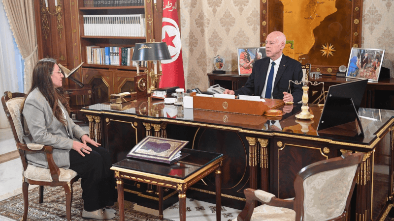 Saied recommande de faciliter le retour des Tunisiens ....