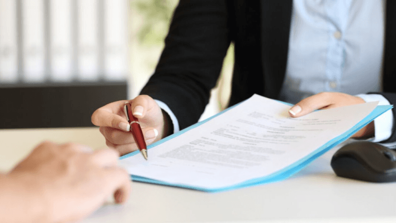 مشروع قانون تنظيم عقود الشغل ومنع المناولة.. أبرز التعديلات