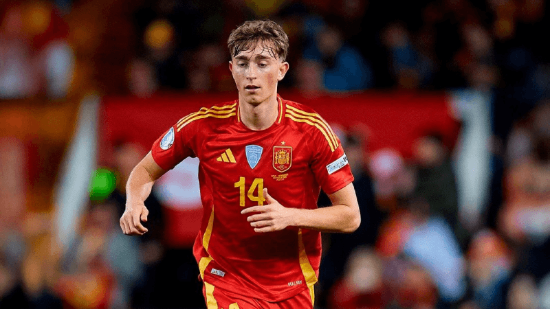 Le Real Madrid officialise l'arrivée de Dean Huijsen
