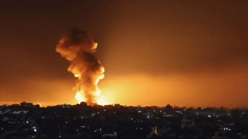جيش الإحتلال يشن غارات على مناطق متفرقة في لبنان