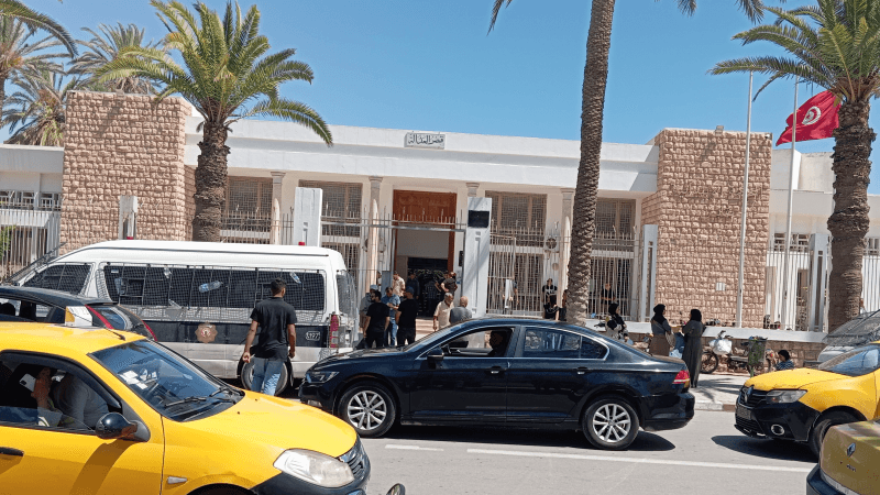 وقفة احتجاجية في قابس للمطالبة بإطلاق سراح 'موقوفي تحرك 23 ماي'