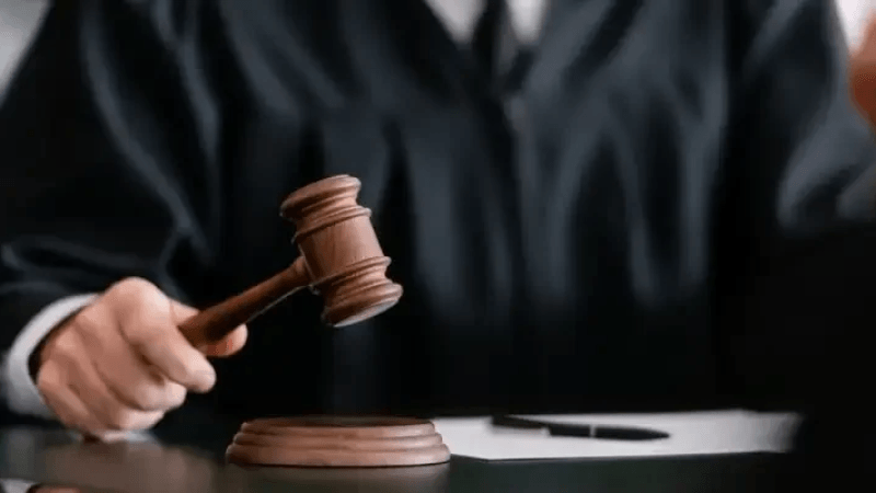 الحكم بالسجن في حق رجل أعمال في قطاعي السياحة والعقارات