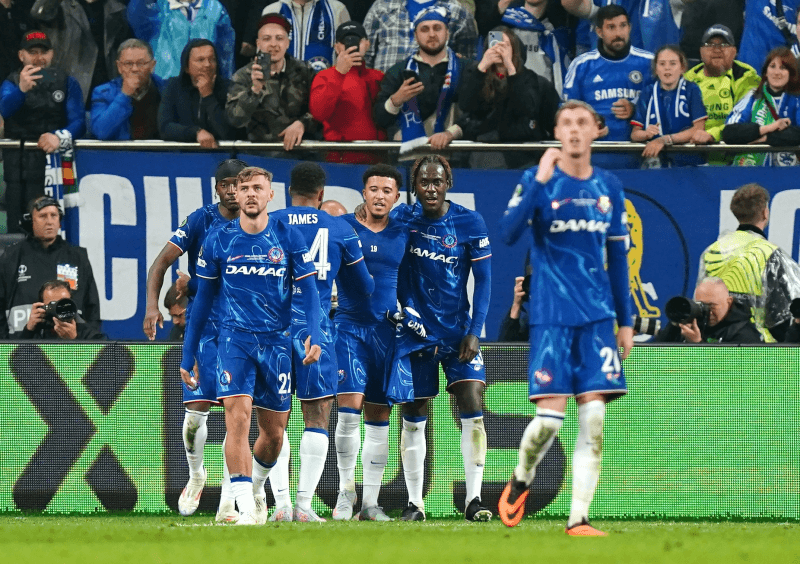 Chelsea renverse le Real Betis et remporte la Conference League