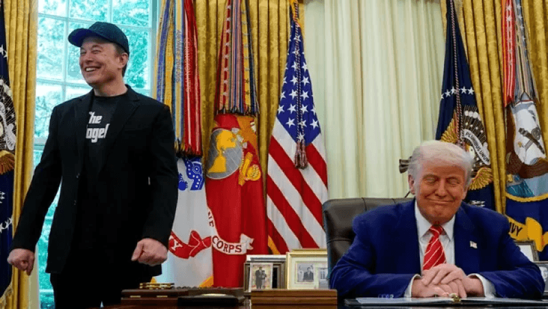 Trump salue le 'formidable Elon Musk'