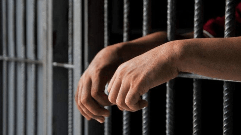 Un commerçant écope de 80 ans de prison