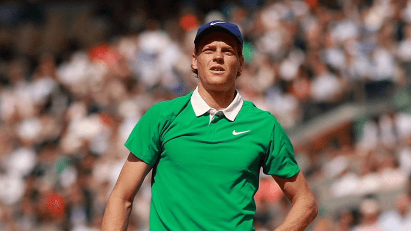 Roland-Garros: Jannik Sinner facile en demies