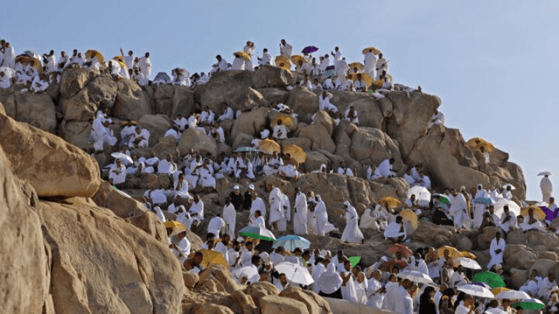 ساعات ذكية لتحديد أماكن الحجّاج عند الضياع