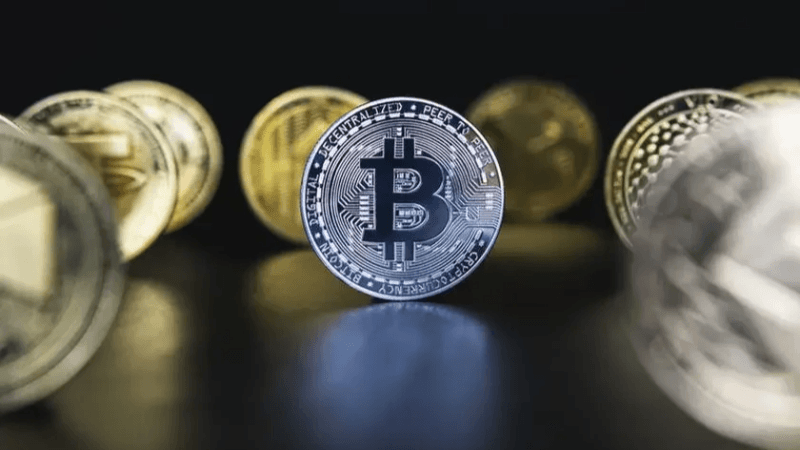 بريطانيا تستعد لرفع الحظر على سندات الدين المشفرة