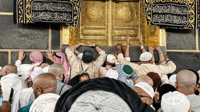 وفاة 13 حاجّا إيرانيا على الأقل أثناء أداء فريضة الحج