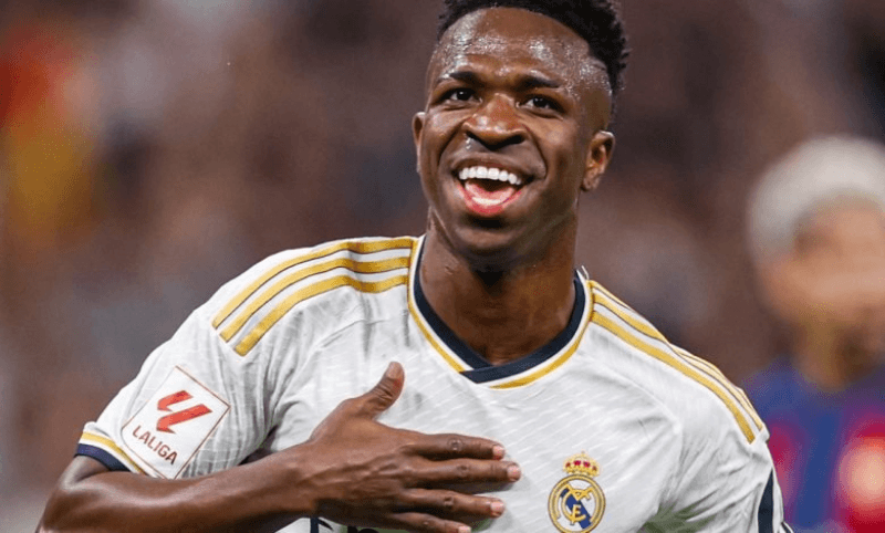 Real Madrid : Vinicius Jr sera mieux payé que Mbappé