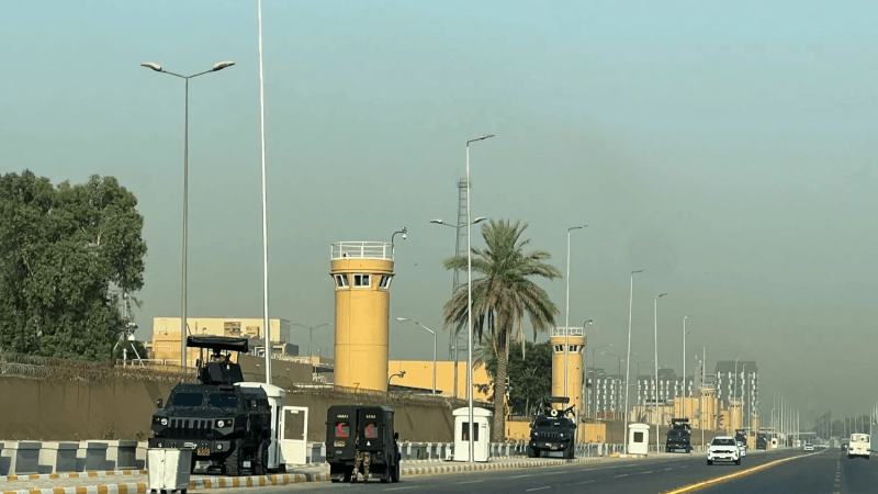 العراق يدعو إيران إلى عدم استهداف القواعد الأميركية على أراضيه