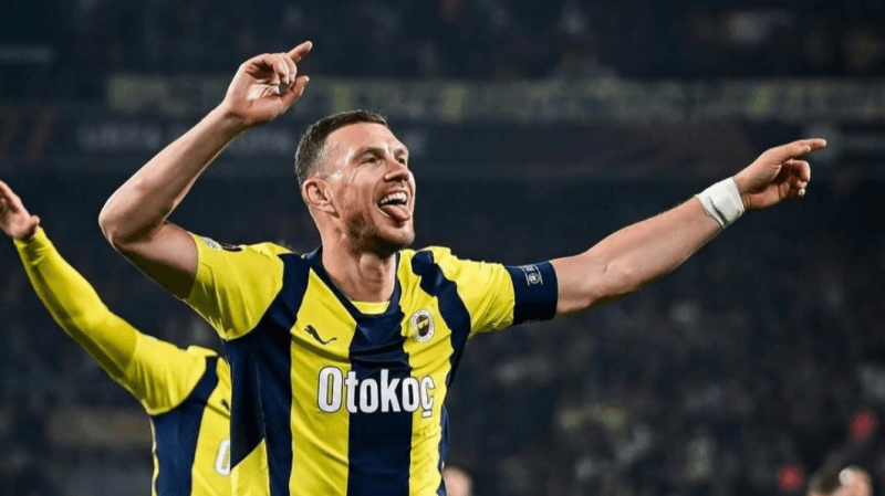Edin Dzeko de retour en Serie A