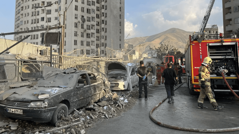 Iran: 585 morts et 1326 blessés dans les frappes israéliennes