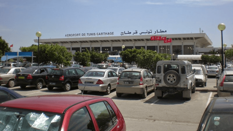 بطاقات مسبقة الدفع لاستخلاص مآوى السيارات بمطار تونس قرطاج