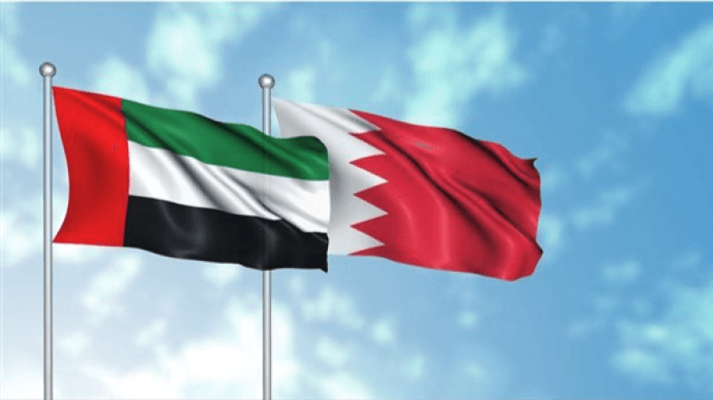 الكويت والبحرين تعيدان فتح المجال الجوي