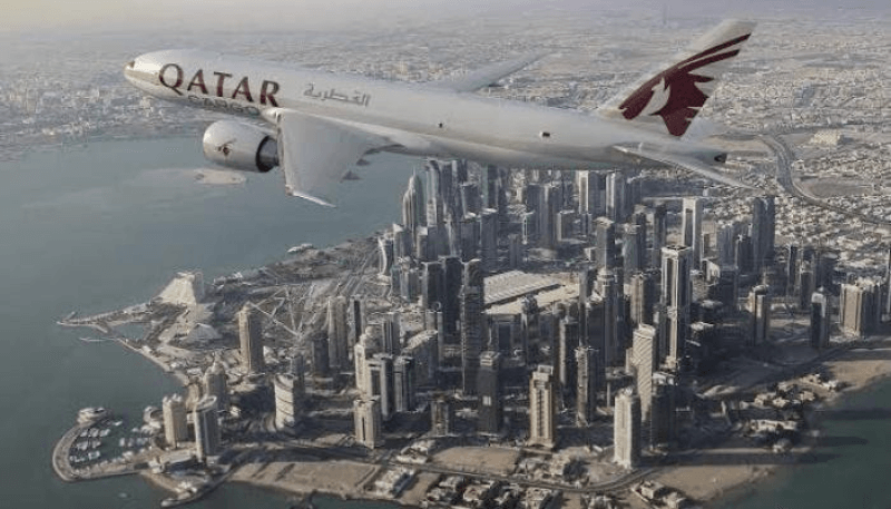 Le Qatar rouvre son espace aérien