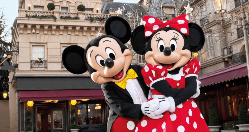 Faux mariage impliquant une fillette de 9 ans à Disneyland Paris