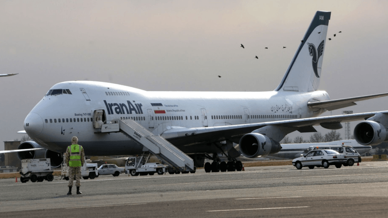 L’Iran rouvre partiellement son espace aérien