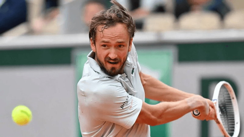 Sensation à Wimbledon: Daniil Medvedev éliminé d'entrée...