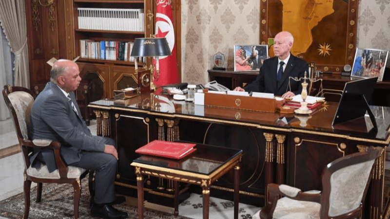 رئيس الجمهورية لوزير النقل: لن نفرّط في مؤسّساتنا ومنشآتنا العمومية