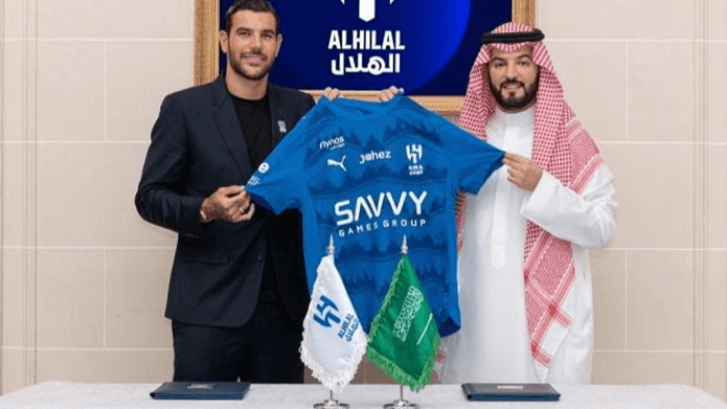 الهلال السعودي يتعاقد مع اللاعب الفرنسي ثيو هيرنانديز
