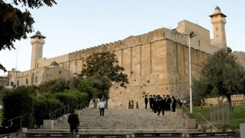فلسطين تحذر من السيطرة الإسرائيلية على الحرم الإبراهيمي
