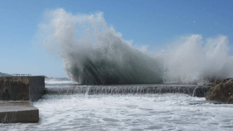 Puissants séismes au large de l'Extrême-Orient russe, alerte tsunami